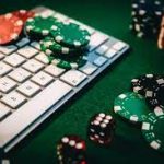 What are cluster-pay online slots, and how do they work?