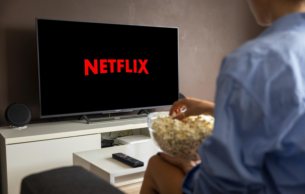 Netflix, watching tv, streaming — IP TV Offers Flexible Viewing Options for Every Entertainment Need