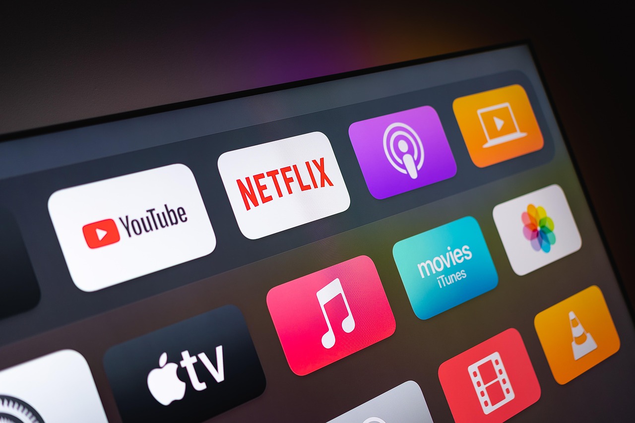 Tablet, ipad, applications — IPTV Subscription with 24/7 Customer Support