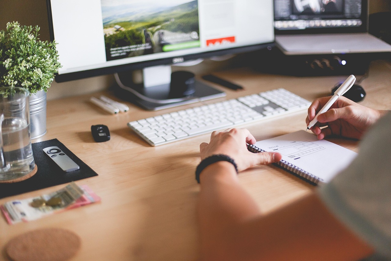 Office, business, technology — Trusted Private Detective Melbourne for Confidential Investigations