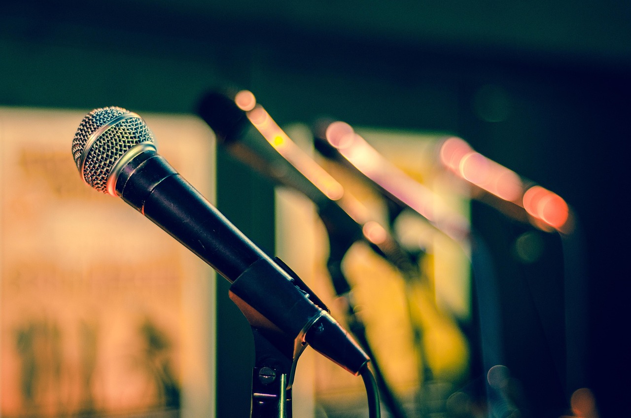 Mic, microphone, sound check — Why a Safe Toto Site is Crucial for Your Online Gaming